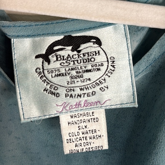Blackfish Studio Hand Painted Washable Silk A Symmetric Blouse Size L/XL - Picture 2 of 3